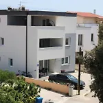 Seven Апартаменты