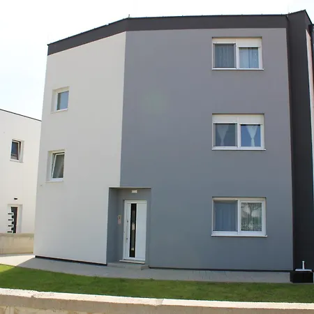 Apartament Seven Vir